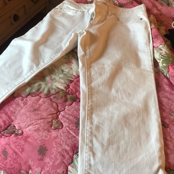 Eddie Bauer, 12Petite, white straight leg jeans - Picture 2 of 3